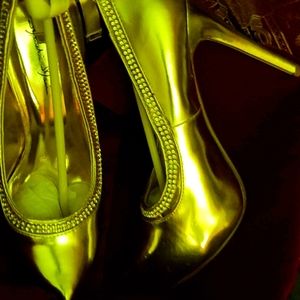 Gold Stilleto women's shoes